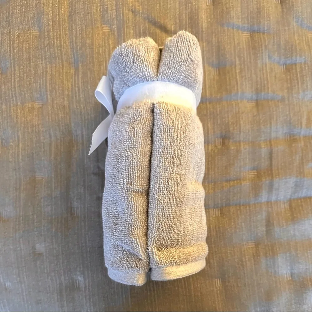 Common Thread Eco-Melange Gray Hand Towels Set of 2 NEW WITH TAGS